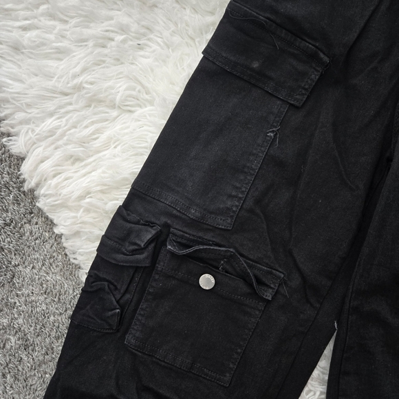 Daisy Denim Cargo Pocket Jumpsuit - black. Size Medium. New.SleevelessStraple - Picture 5 of 10